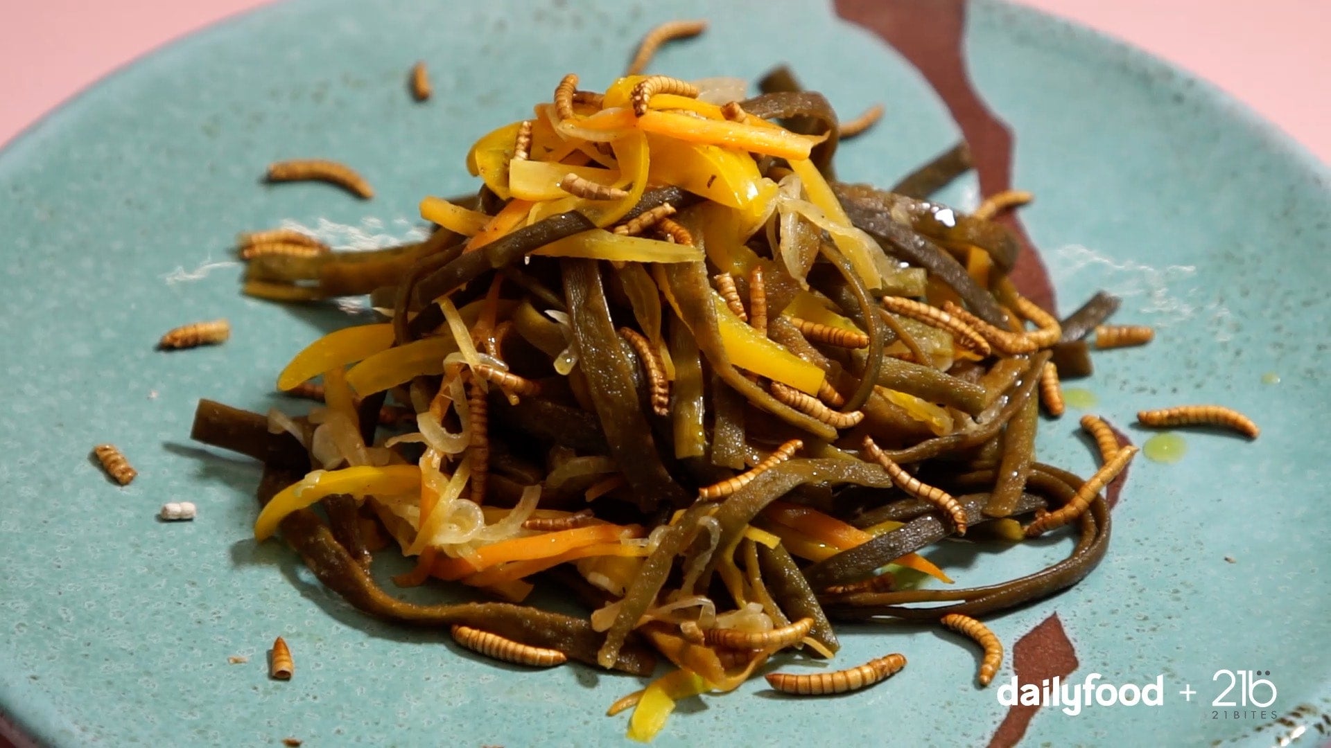 Recipe seaweed pasta with mealworms 21bites