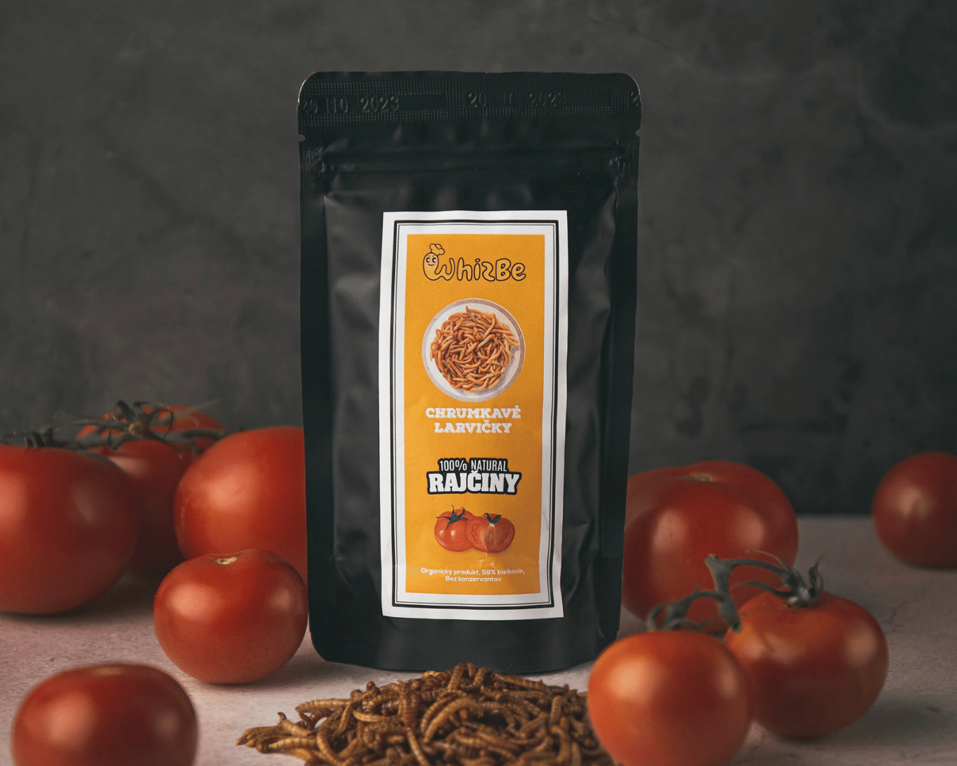 Whizbe - Tomato mealwoms - 21bites